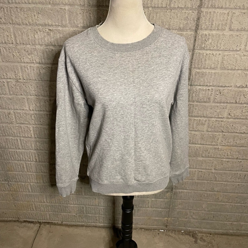 Saks Fifth Avenue Gray Ruffle Trim Long Sleeves Crewneck‎ Sweatshirt Size Small